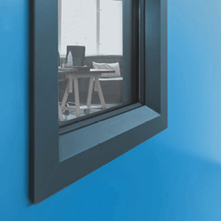 Centurion - Branddeuren - Optionele uitrustingen - Beglazing Dubbele brandvertragende deuren, Centurion Garagedeuren, Hoogwaardige stalen deuren, Brandwerende veiligheid, Gemoedsrust en expertise, Enkele brandvertragende deuren, Brandvertragende enkele deuren, Centurion enkele deuren, Hoogwaardige veiligheid en stijl, Technische specificaties, Op maat gemaakt, RAL-kleur opties, Centurion-Branddeuren-Optionele-uitrustingen-Beglazing