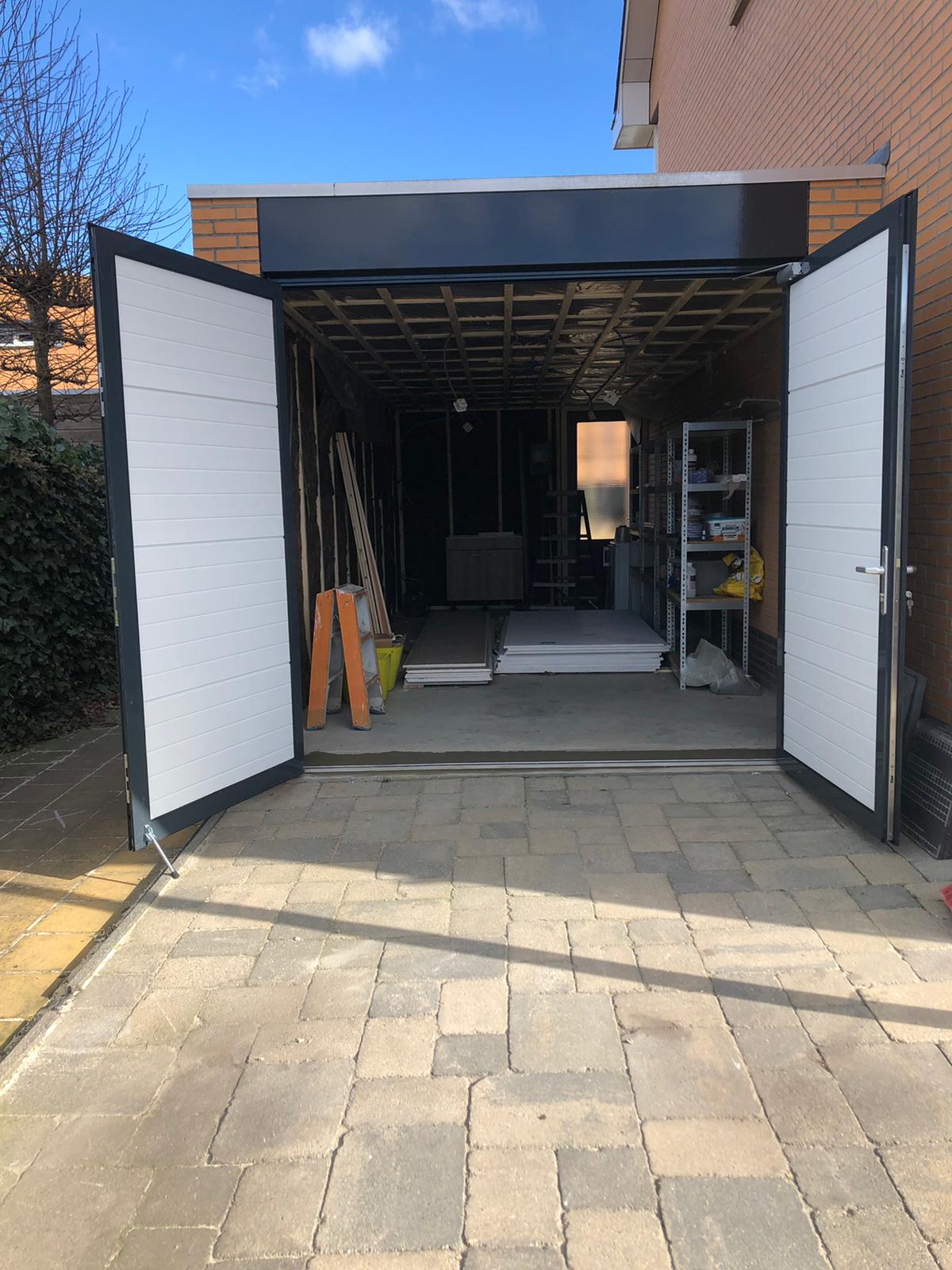 Openslaande garagedeuren in Bunschoten Spakenburg 5