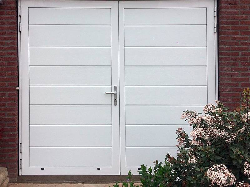 openslaande garagedeuren 16